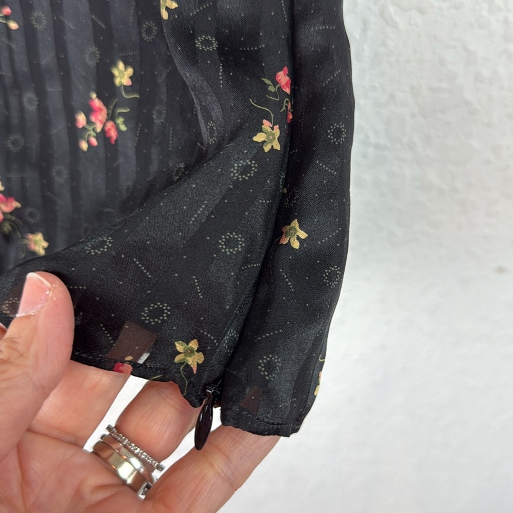 Banana Republic vintage Y2K babydoll floral silk top 0 - Picture 4 of 6